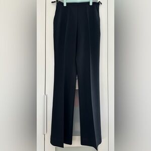 Moda international. Classic dress pants. High waisted. 98% wood. Size 2❤️❤️